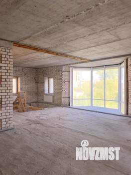 Дом 554м², 2-этажный, участок 7 сот.