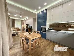 Коттедж 150м², 2-этажный, участок 6 сот.