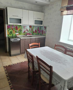 Дом 280м², 3-этажный, участок 10 сот.  