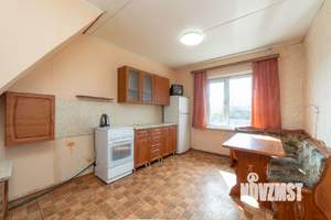Дом 52м², 2-этажный, участок 15 сот.  