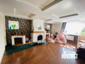 Коттедж 469м², 4-этажный, участок 30 сот.  