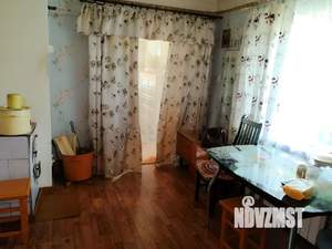Дом 72м², 2-этажный, участок 7 сот.  