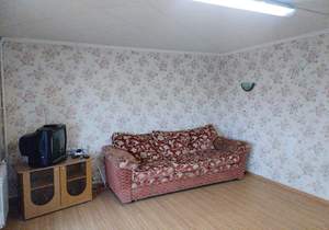 Дом 40м&sup2;, 2-этажный, участок 5 сот.  