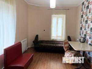 Дом 200м², 2-этажный, участок 4 сот.  