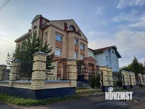Дом 901м², 3-этажный, участок 19 сот.  