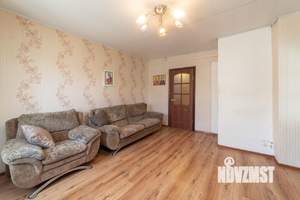 Дом 52м&sup2;, 2-этажный, участок 15 сот.  