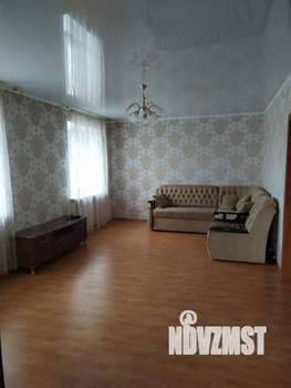 Дом 280м², 3-этажный, участок 10 сот.  