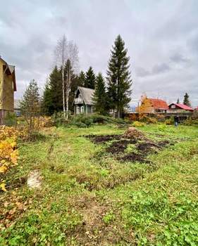 Дом 49м&sup2;, 2-этажный, участок 15 сот.  