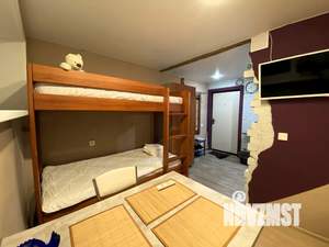 Студия квартира, посуточно, 25м2, 2/9 этаж