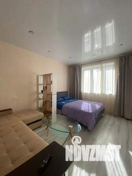 1-к квартира, посуточно, 42м2, 2/16 этаж