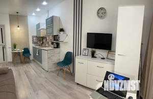 Студия квартира, посуточно, 25м2, 1/4 этаж