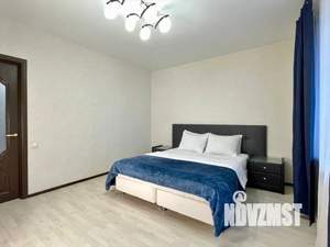 Студия квартира, посуточно, 36м2, 8/12 этаж