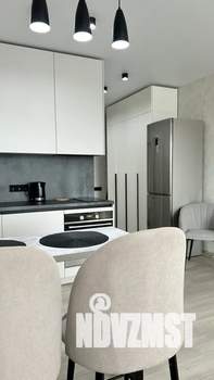 Студия квартира, посуточно, 35м2, 6/10 этаж