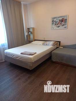 2-к квартира, посуточно, 38м2, 6/9 этаж