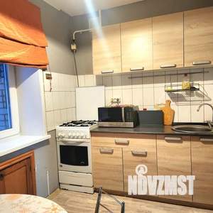 3-к квартира, посуточно, 60м2, 1/9 этаж