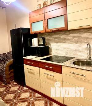 1-к квартира, посуточно, 40м2, 9/9 этаж