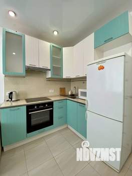 1-к квартира, посуточно, 35м2, 3/6 этаж