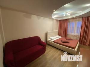 1-к квартира, посуточно, 38м2, 11/12 этаж