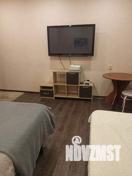 2-к квартира, посуточно, 38м2, 6/9 этаж