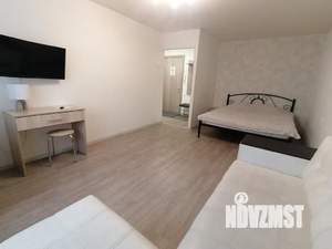 1-к квартира, посуточно, 38м2, 4/12 этаж