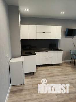 Студия квартира, посуточно, 28м2, 3/9 этаж