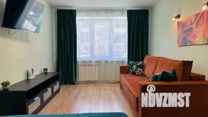 2-к квартира, посуточно, 48м2, 1/5 этаж