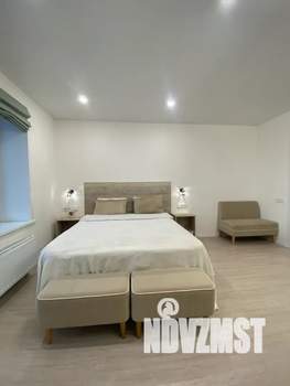 Студия квартира, посуточно, 25м2, 4/10 этаж