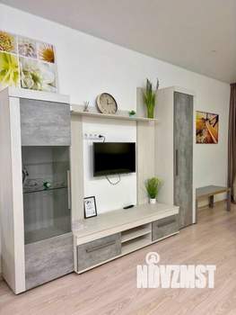 Студия квартира, посуточно, 35м2, 6/8 этаж