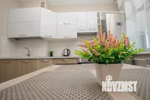 1-к квартира, посуточно, 38м2, 5/9 этаж