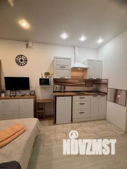Студия квартира, посуточно, 25м2, 1/4 этаж