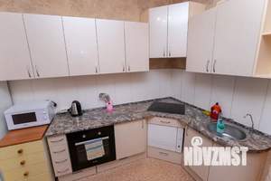3-к квартира, посуточно, 64м2, 2/9 этаж