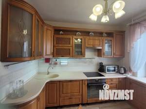 4-к квартира, посуточно, 90м2, 9/10 этаж