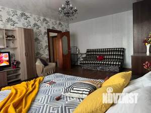 1-к квартира, посуточно, 42м2, 7/12 этаж