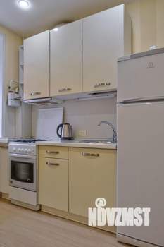 1-к квартира, посуточно, 32м2, 1/1 этаж