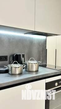 Студия квартира, посуточно, 35м2, 6/10 этаж