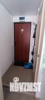 Студия квартира, посуточно, 13м2, 1/5 этаж