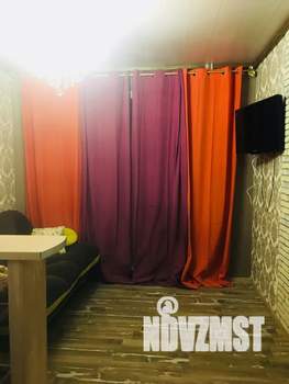 Студия квартира, посуточно, 22м2, 1/10 этаж