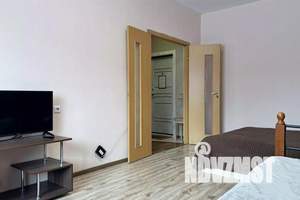 1-к квартира, посуточно, 38м2, 1/9 этаж