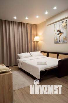 1-к квартира, посуточно, 48м2, 1/1 этаж