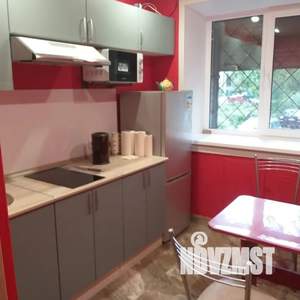 2-к квартира, посуточно, 51м2, 1/5 этаж