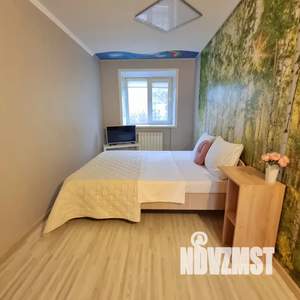 1-к квартира, посуточно, 44м2, 5/5 этаж