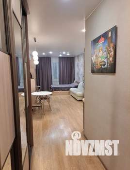 Студия квартира, посуточно, 32м2, 17/25 этаж