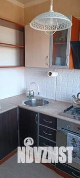 2-к квартира, посуточно, 48м2, 5/5 этаж