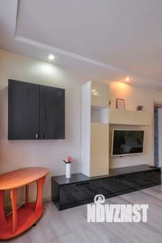 2-к квартира, посуточно, 44м2, 3/5 этаж