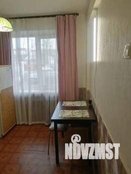 1-к квартира, посуточно, 32м2, 1/9 этаж