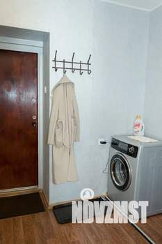 1-к квартира, посуточно, 37м2, 2/9 этаж