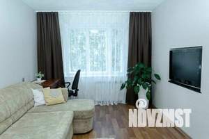 1-к квартира, посуточно, 33м2, 2/9 этаж