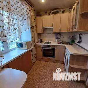 2-к квартира, посуточно, 50м2, 2/9 этаж