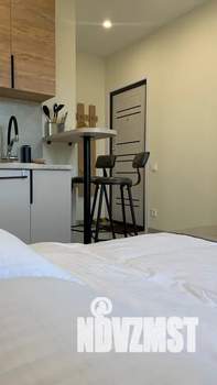 Студия квартира, посуточно, 18м2, 1/9 этаж