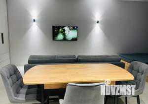 Студия квартира, посуточно, 40м2, 4/9 этаж